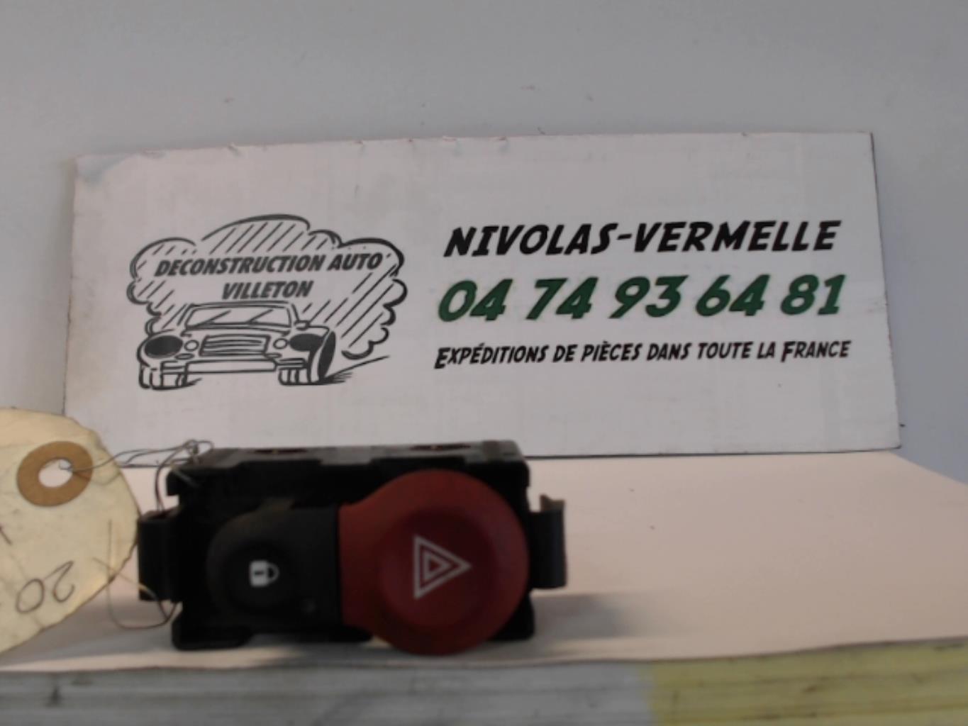 Bouton de warning RENAULT KANGOO 2 PHASE 2 Diesel - 1