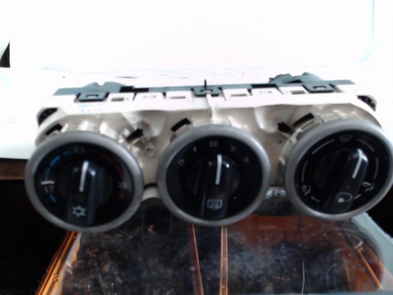 Commande chauffage SMART FORFOUR 1 Diesel - 1