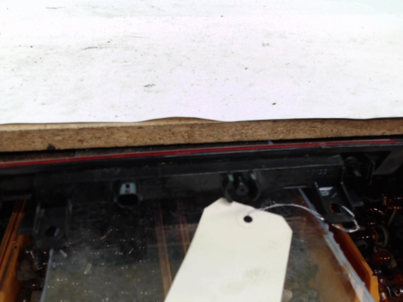 Feu arriere stop central RENAULT CLIO 4 PHASE 1 Diesel - 1