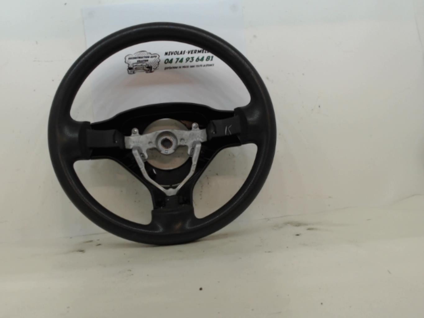 Volant PEUGEOT 107 PHASE 3 Essence - 1