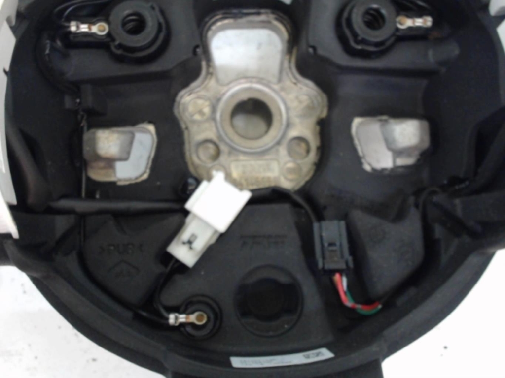 Volant RENAULT TWINGO 3 Essence - 1