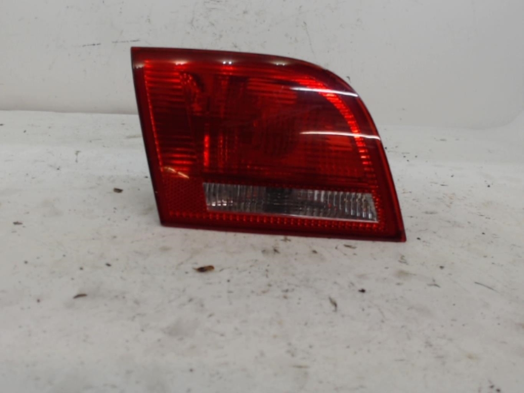 Feu arriere secondaire gauche (feux) AUDI A3 2 SPORTBACK PHASE 1 Diesel - 1