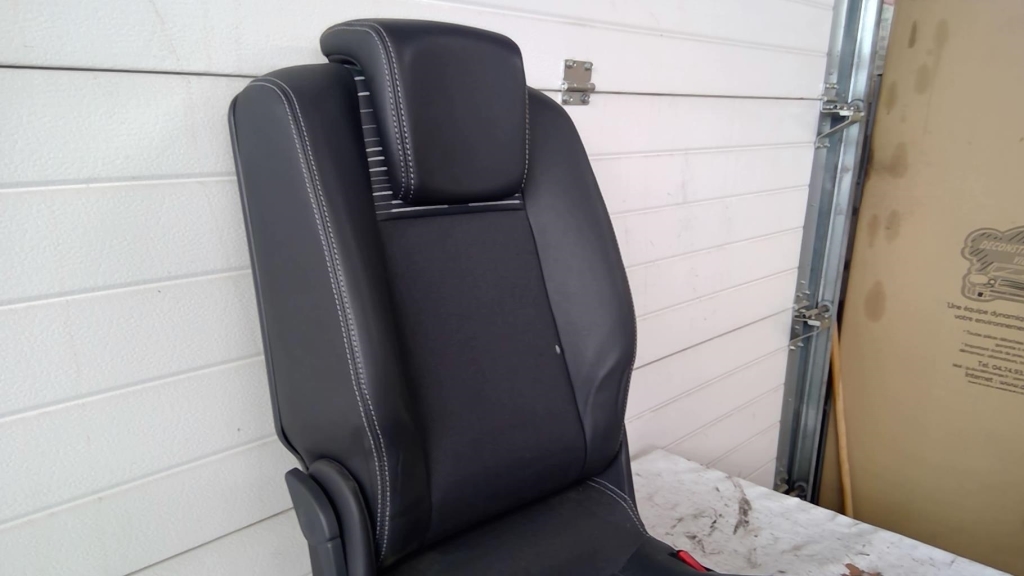 Siege arriere central RENAULT SCENIC 2 PHASE 2  - 1