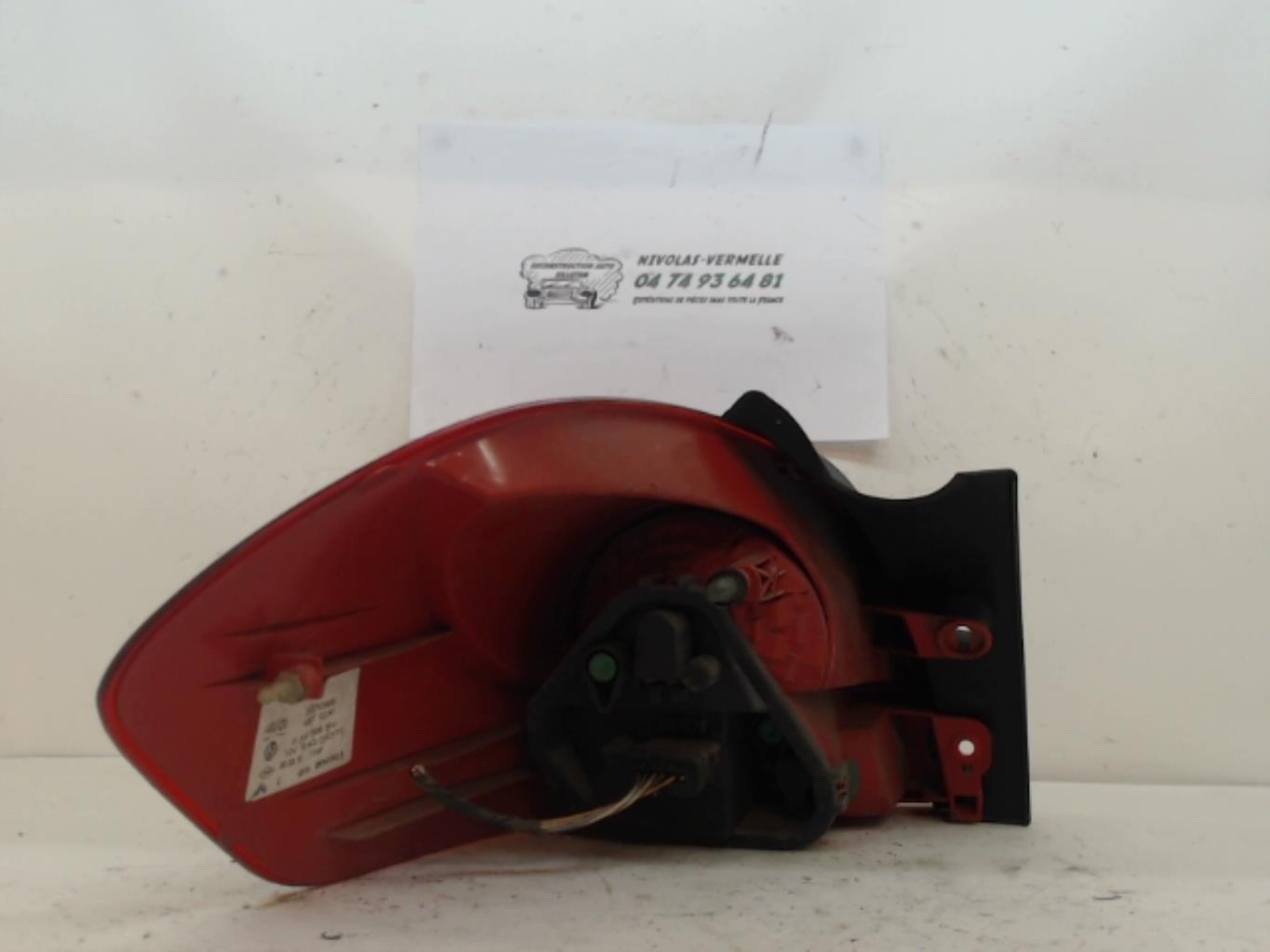 Fanale posteriore principale destro (luci) RENAULT CLIO 3 PHASE 2 BREAK Diésel - 1