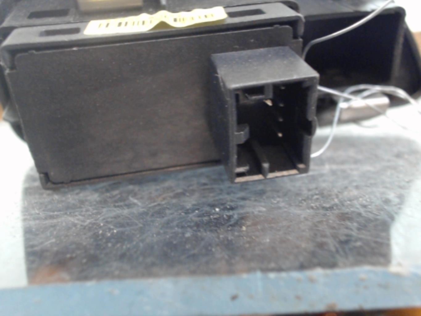 Interruttore lavacristalli posteriore destro FIAT BRAVO 2 Diésel - 1