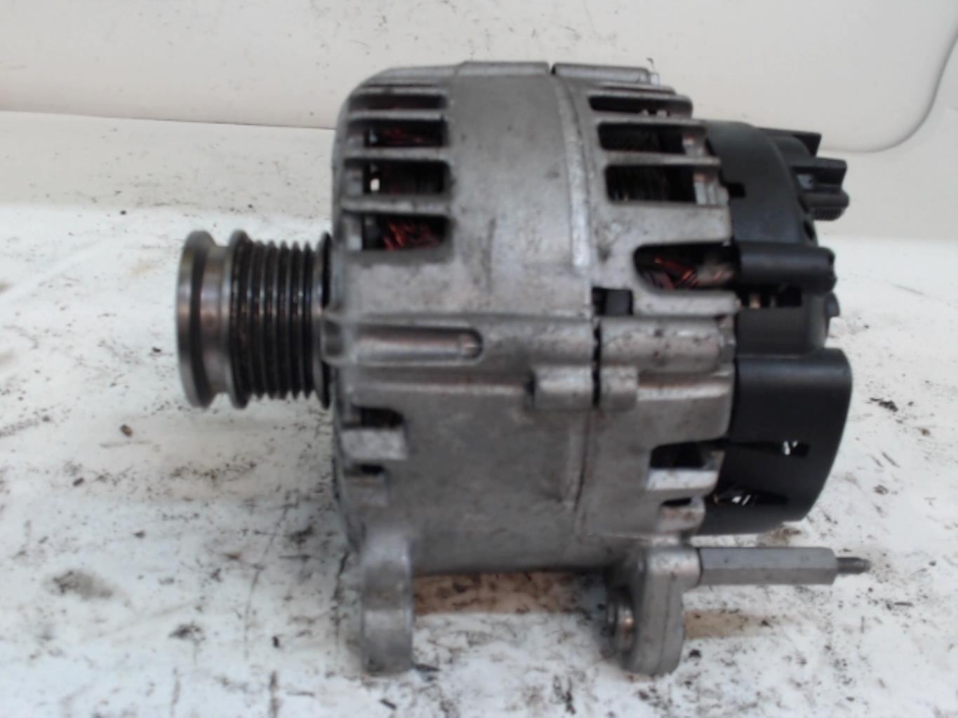 Alternatore VOLKSWAGEN GOLF 7 PHASE 1 Gasolina - 1