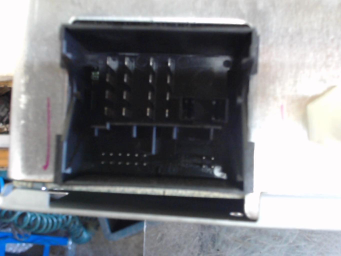 Autoradio d'origine FORD FOCUS 2 PHASE 2 Diesel - 1