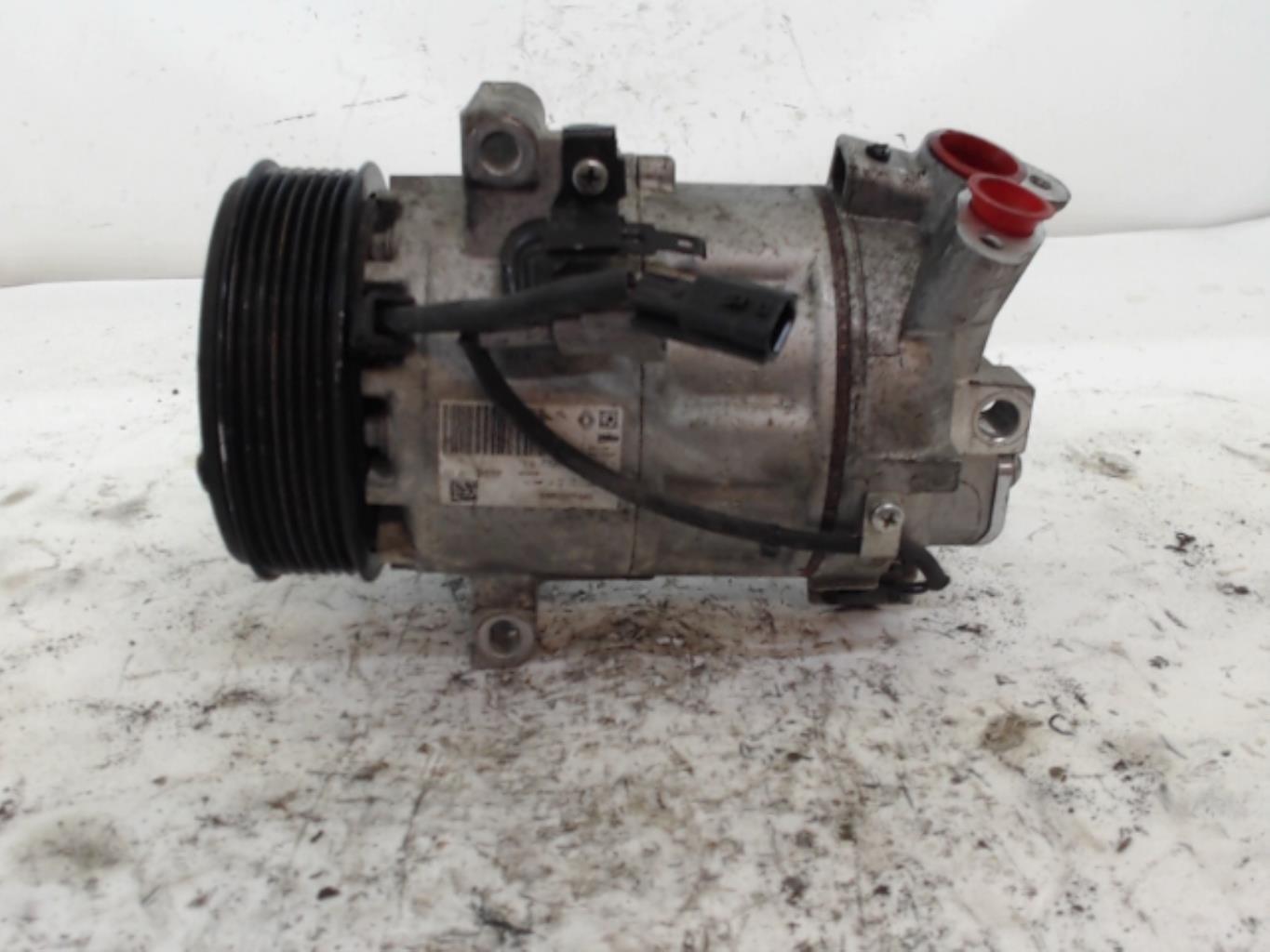 Compresseur clim RENAULT CLIO 4 PHASE 2 Essence - 1
