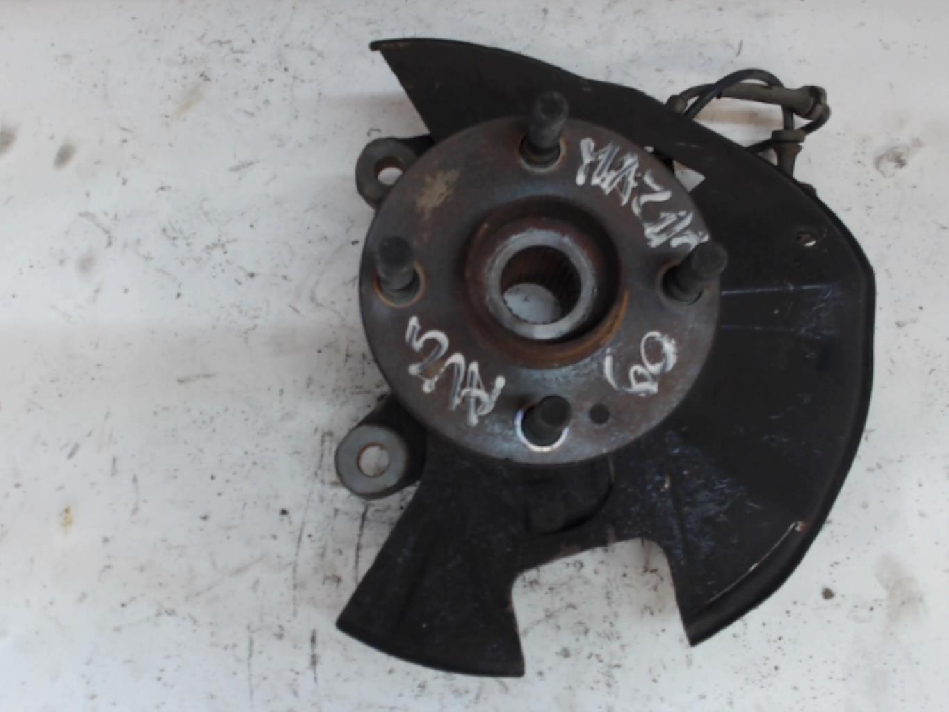 Fusee avant gauche MAZDA 2 2 PHASE 1 Diesel - 1