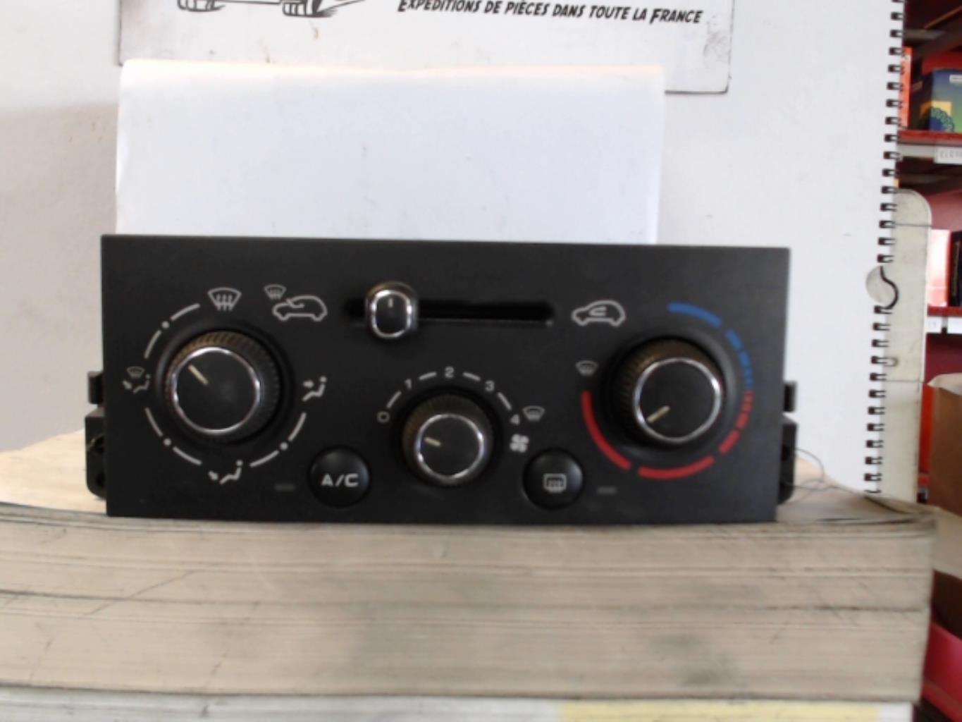 Commande chauffage PEUGEOT 207 PHASE 1 Essence - 1