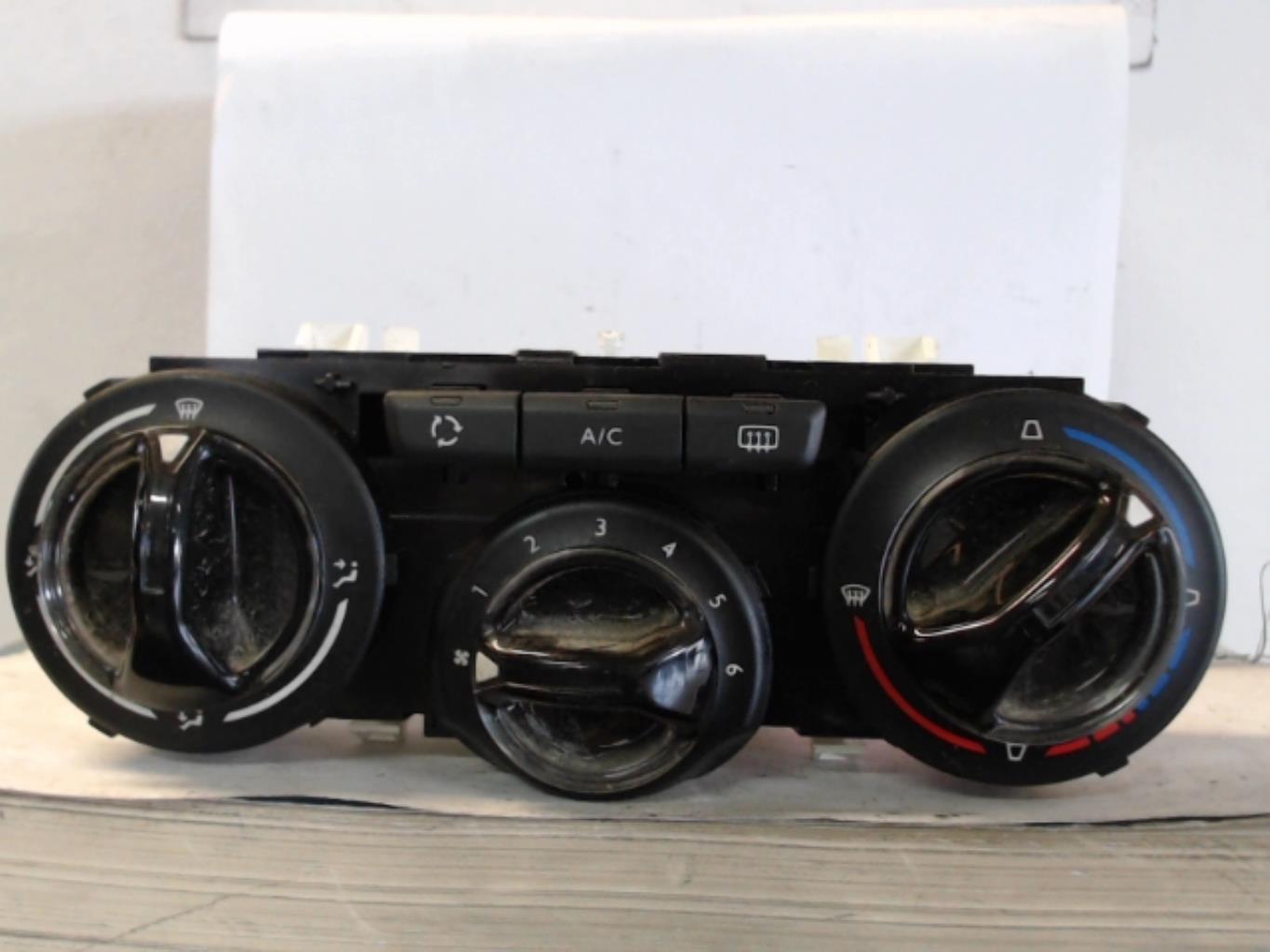 Commande chauffage PEUGEOT 2008 1 PHASE 1 Diesel - 1