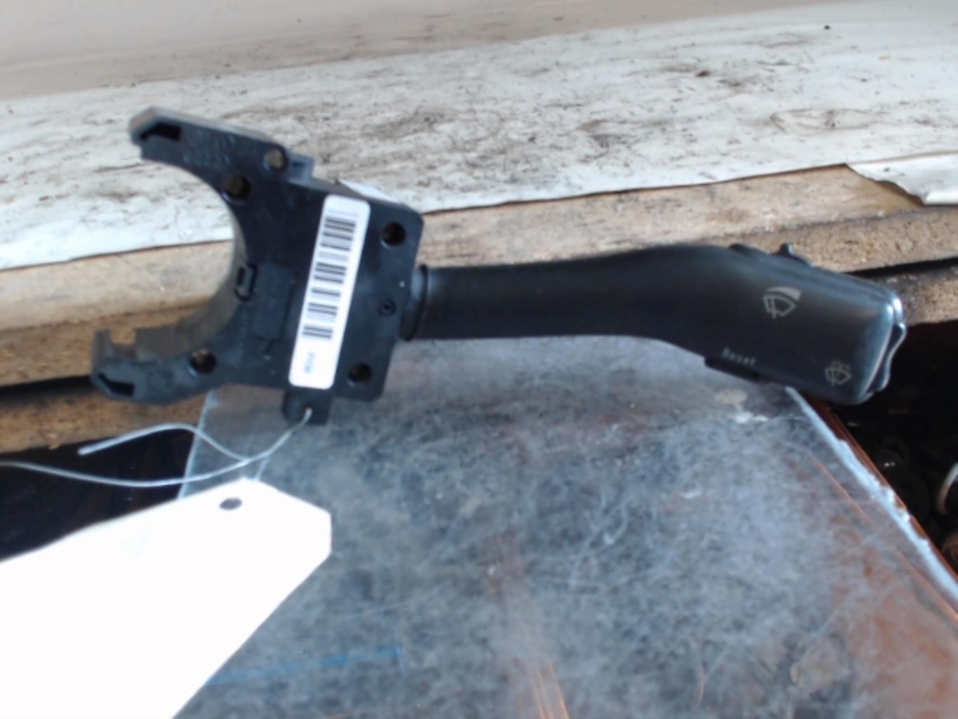Commodo d'essuie glaces AUDI A2  - 1