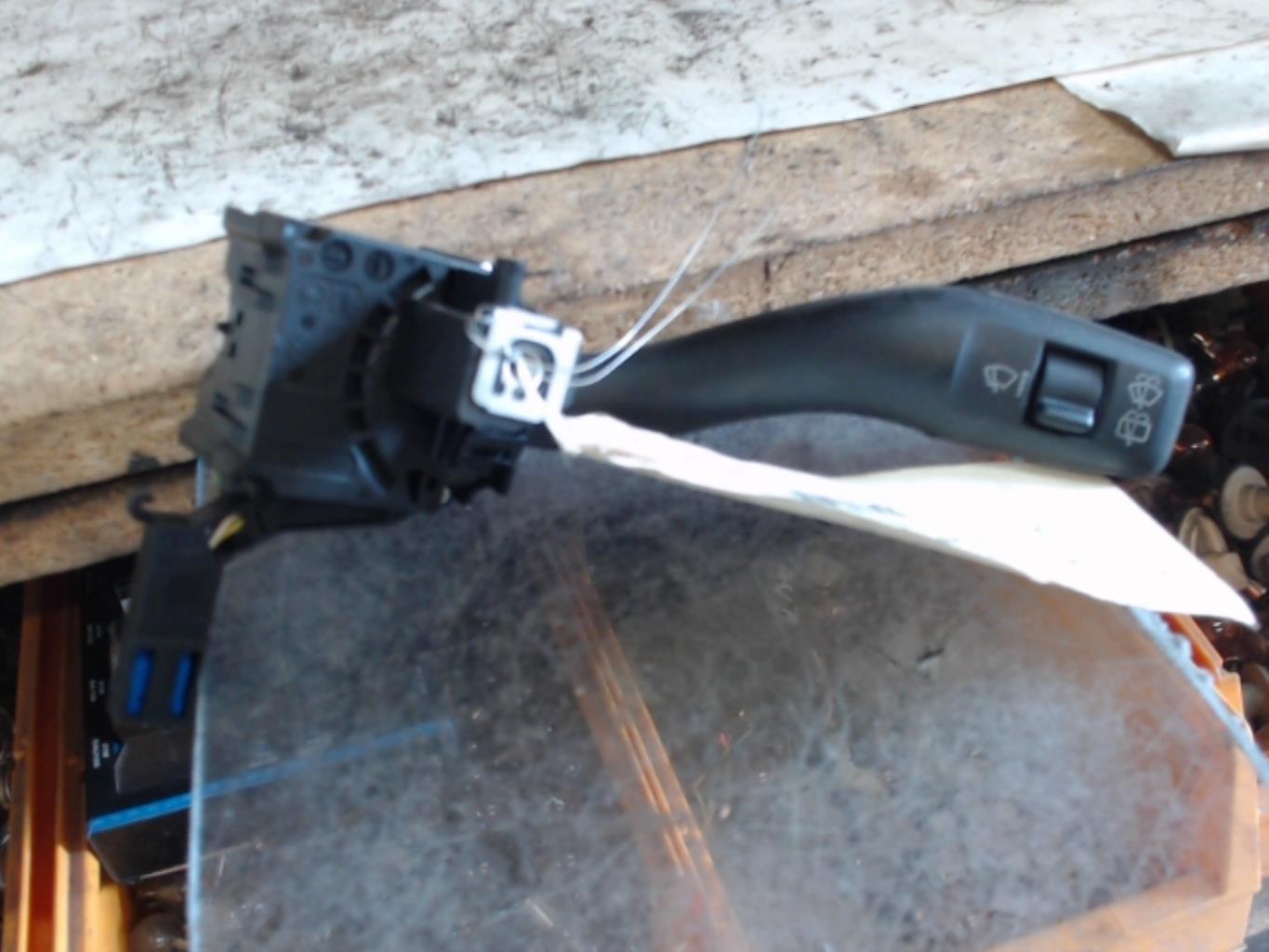 Commodo d'essuie glaces AUDI A3 2 PHASE 1 Diesel - 1