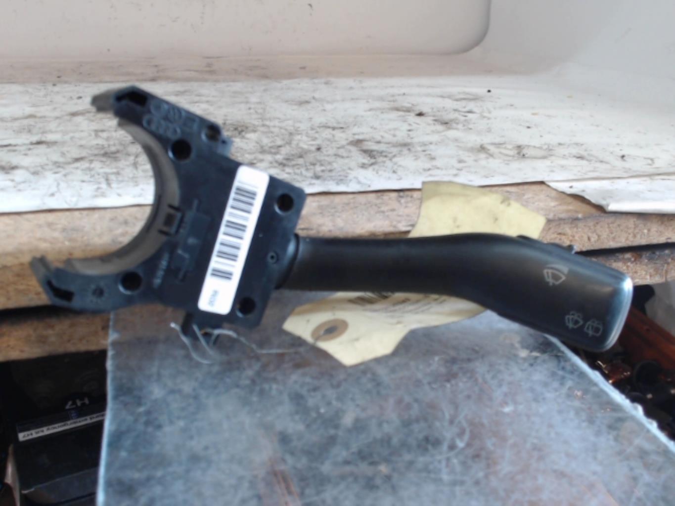Commodo d'essuie glaces VOLKSWAGEN GOLF 4 Diesel - 1