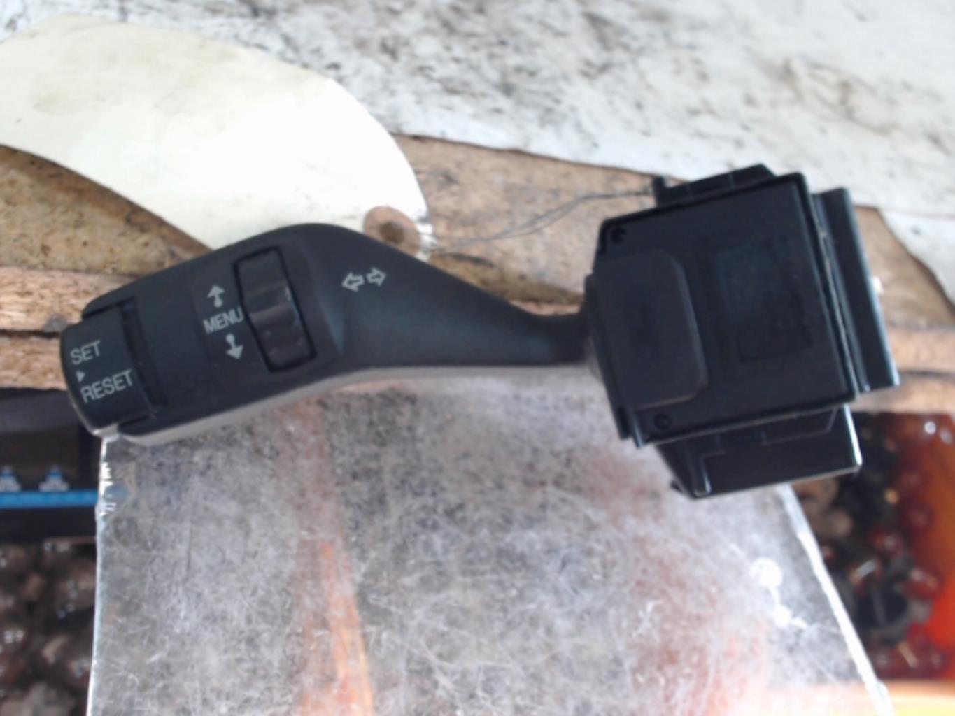 Commodo phare FORD C-MAX 1 PHASE 2 Diesel - 1
