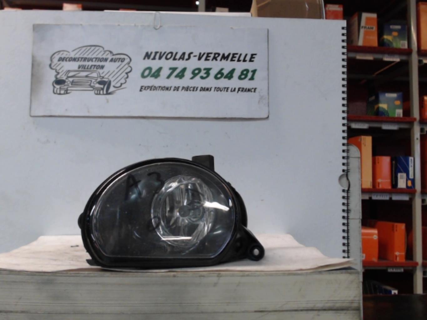 Fendinebbia destro (luci) AUDI A3 2 PHASE 1  - 1