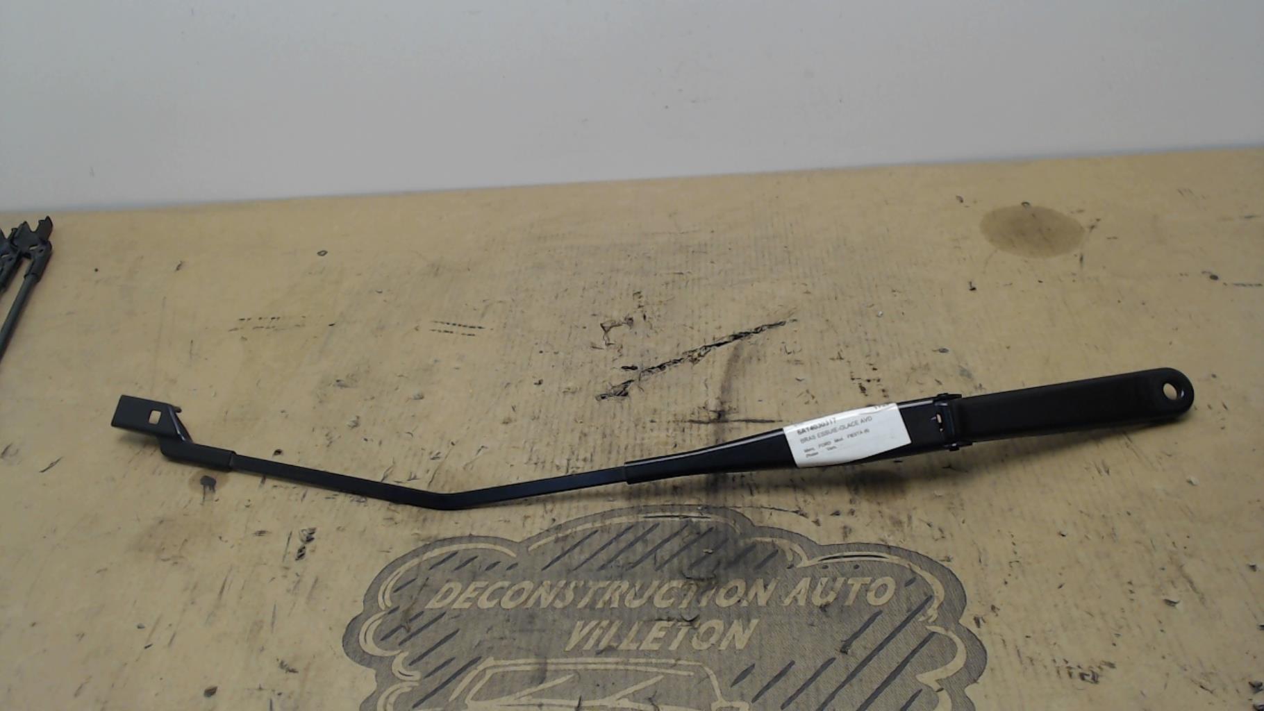Braccio tergicristallo anteriore destro FORD FIESTA 6 PHASE 1 Gasolina - 1
