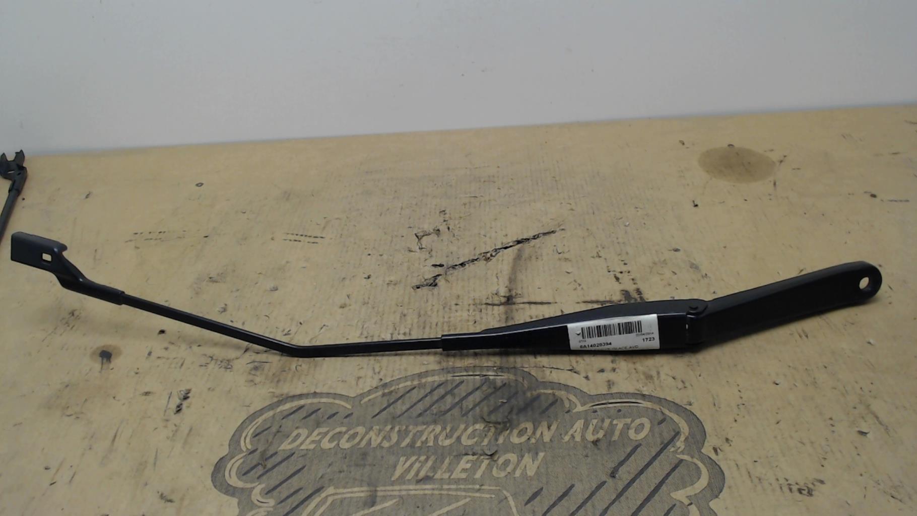 Braccio tergicristallo anteriore destro FORD FIESTA 6 PHASE 1 Diésel - 1