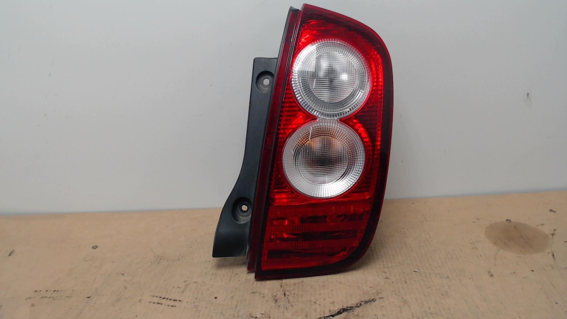 Fanale posteriore principale destro (luci) NISSAN MICRA 3 PHASE 2  - 1