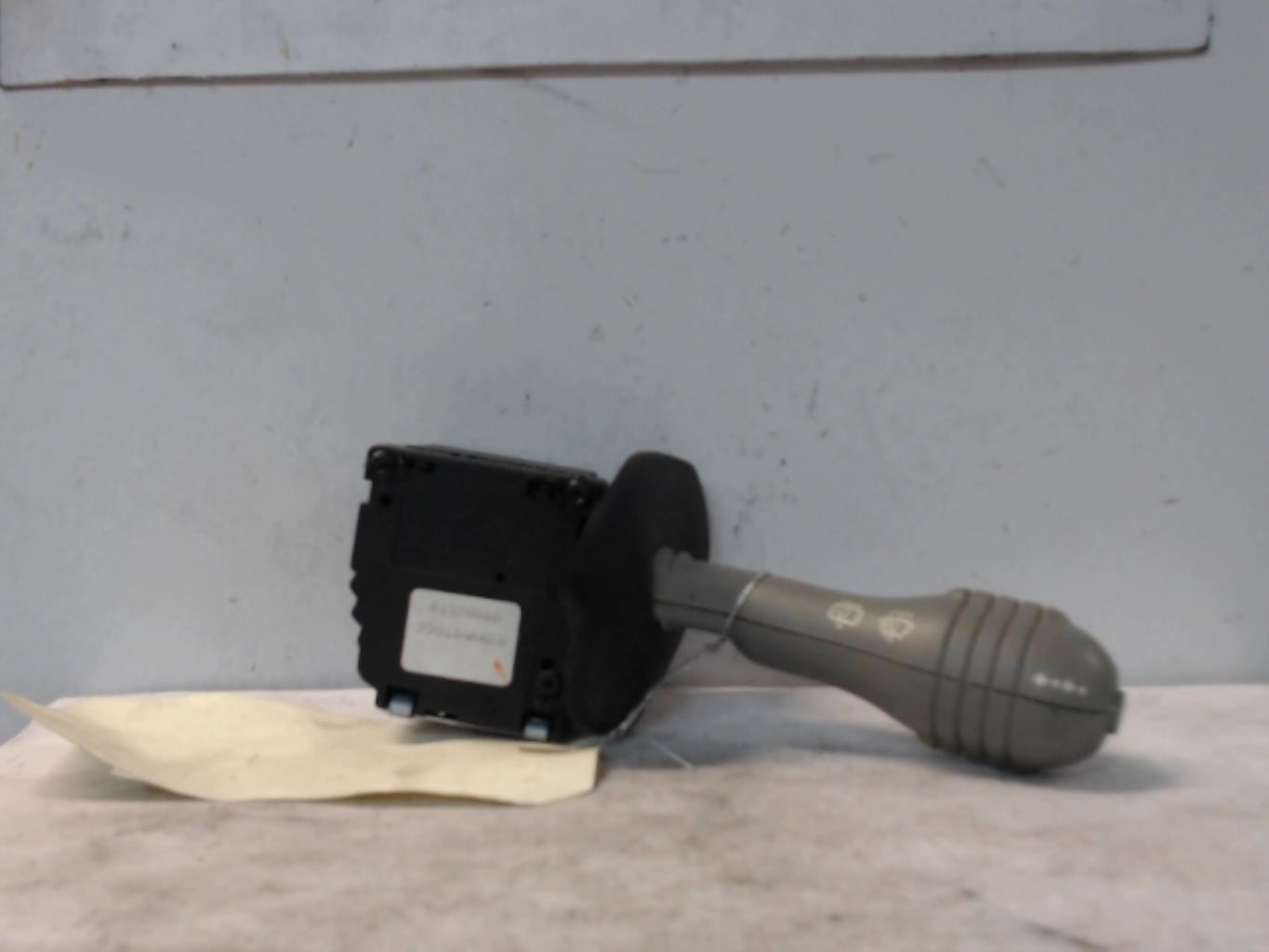 Commodo d'essuie glaces RENAULT TWINGO 1 PHASE 3 Essence - 1