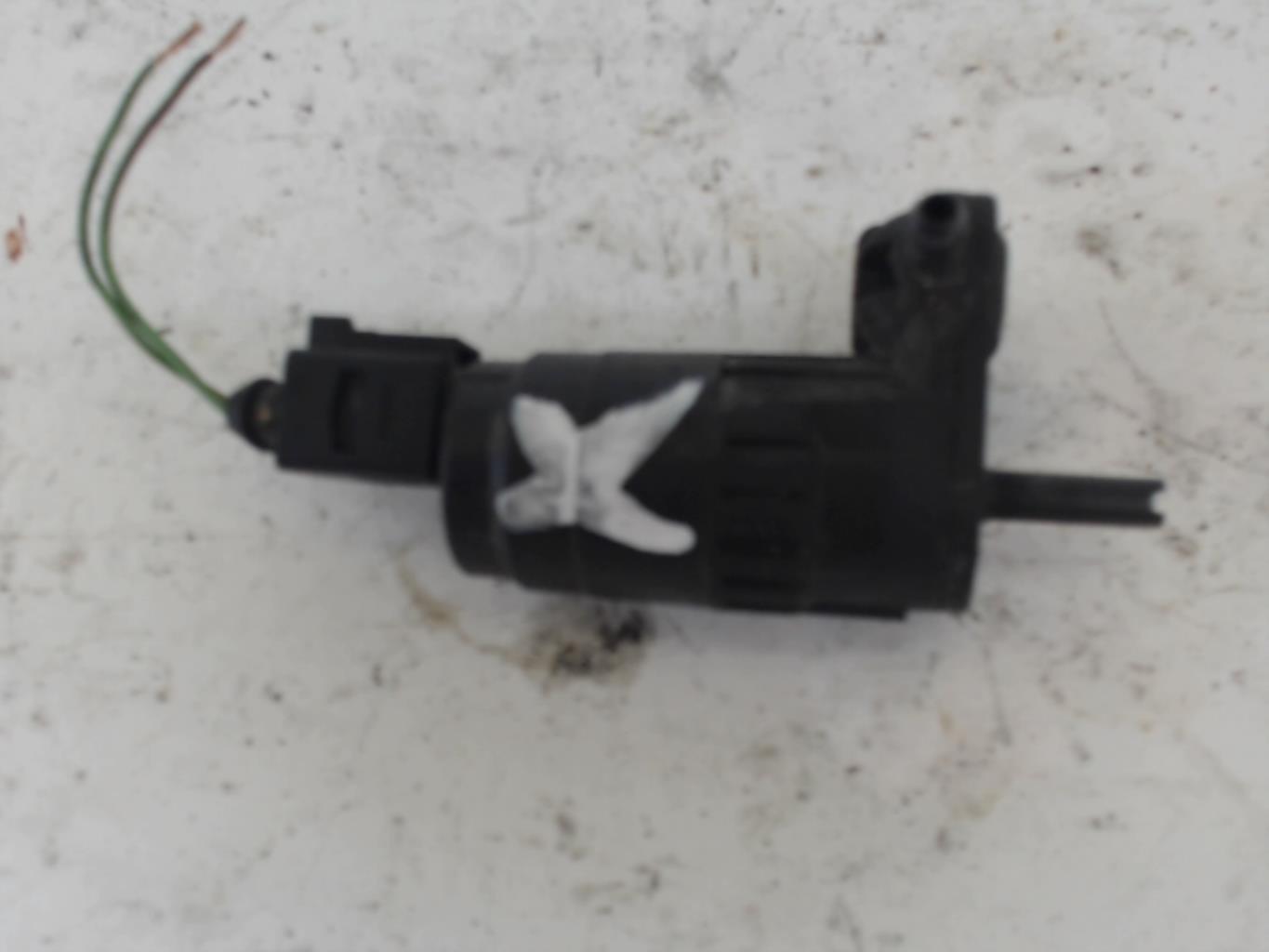 Pompe lave glace avant AUDI Q3 PHASE 2 Diesel - 1