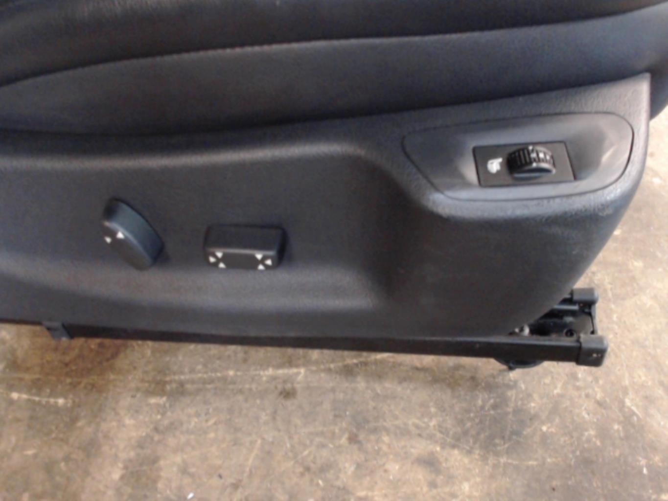 Sedile passeggero PEUGEOT 407 PHASE 1 Diésel - 1