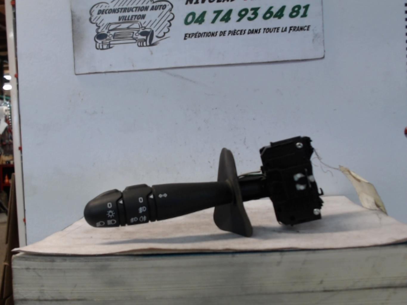 Commodo phare RENAULT CLIO 2 CAMPUS PHASE 1 Diesel - 1