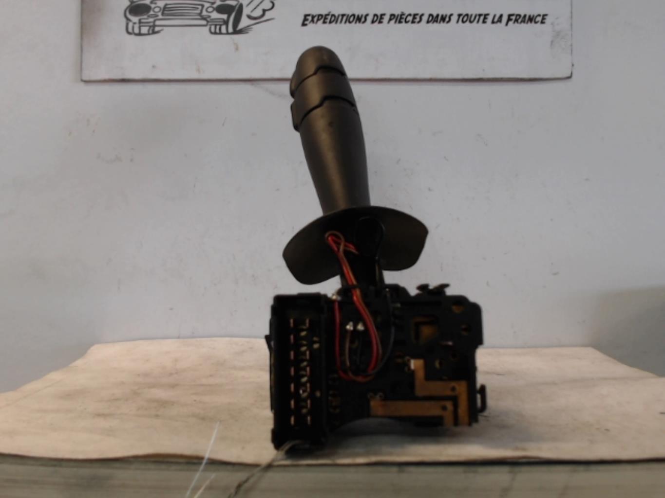 Commodo phare RENAULT ESPACE 4 PHASE 1 Essence - 1