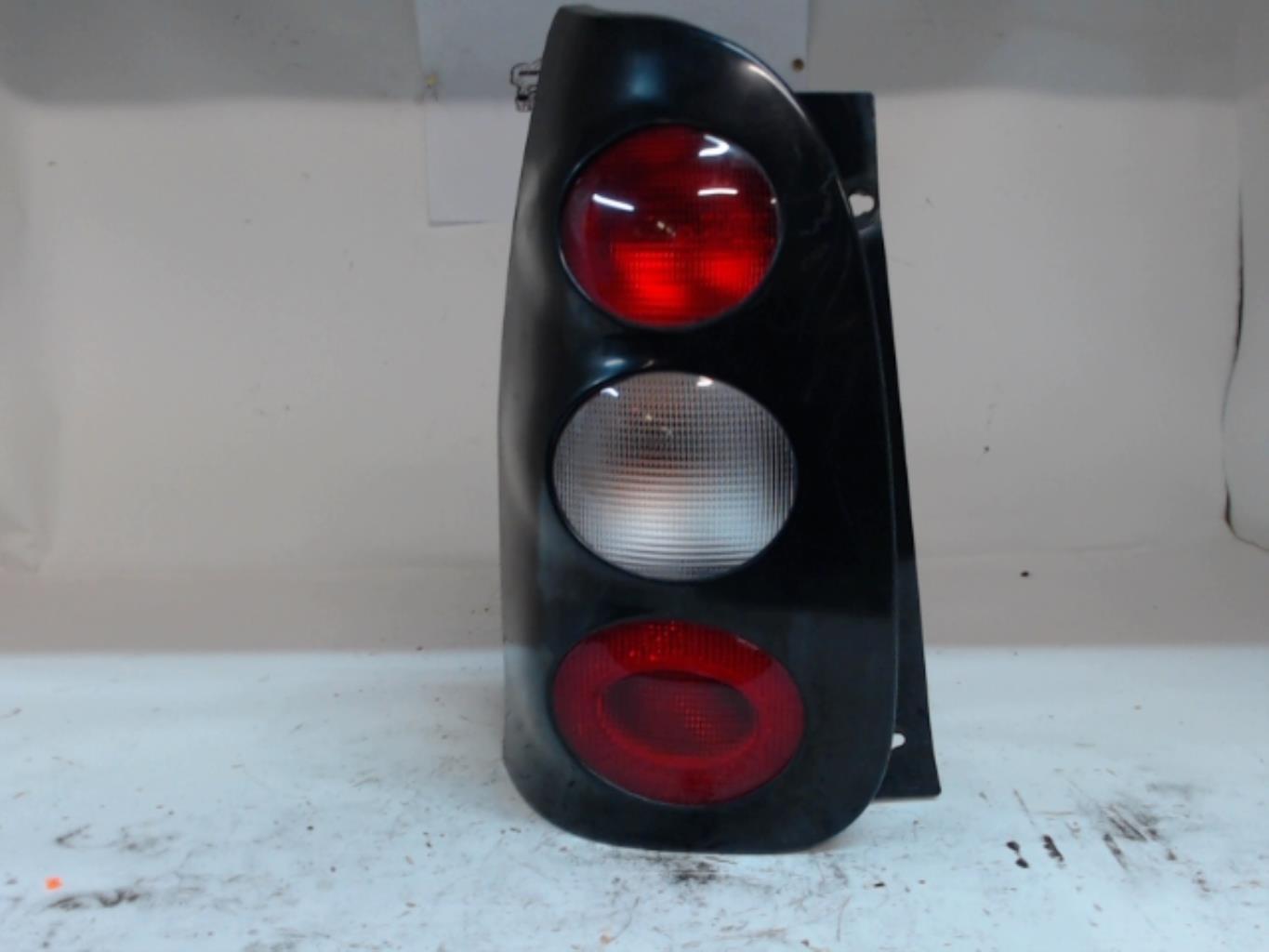 Fanale posteriore principale sinistro (luci) SMART CITY COUPE PHASE 1 Gasolina - 1