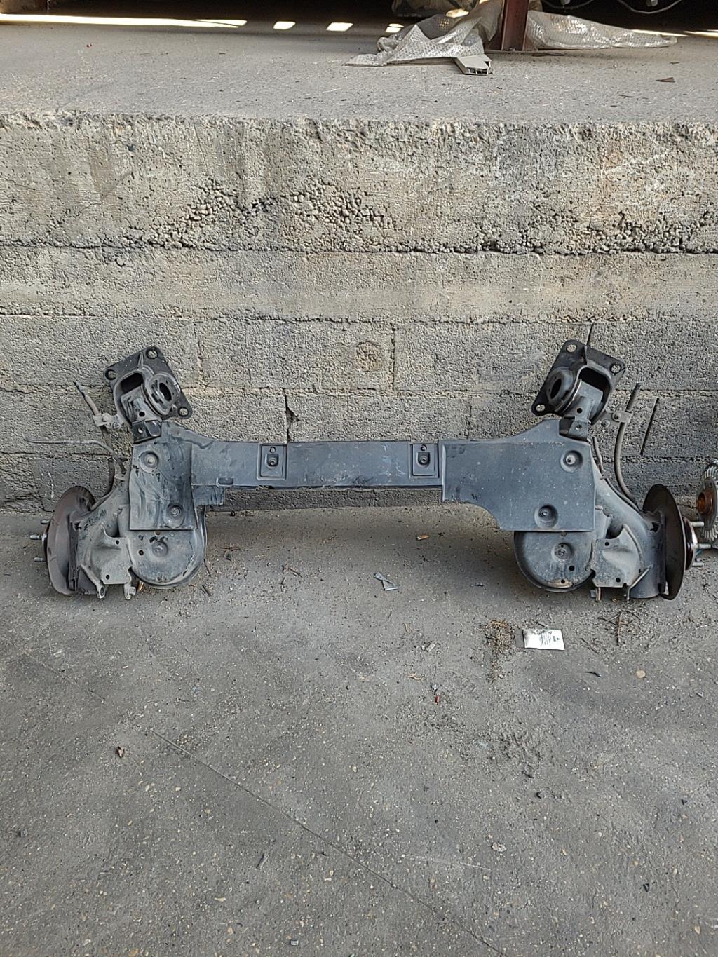 Train arriere complet FORD TRANSIT 5 Diesel - 1
