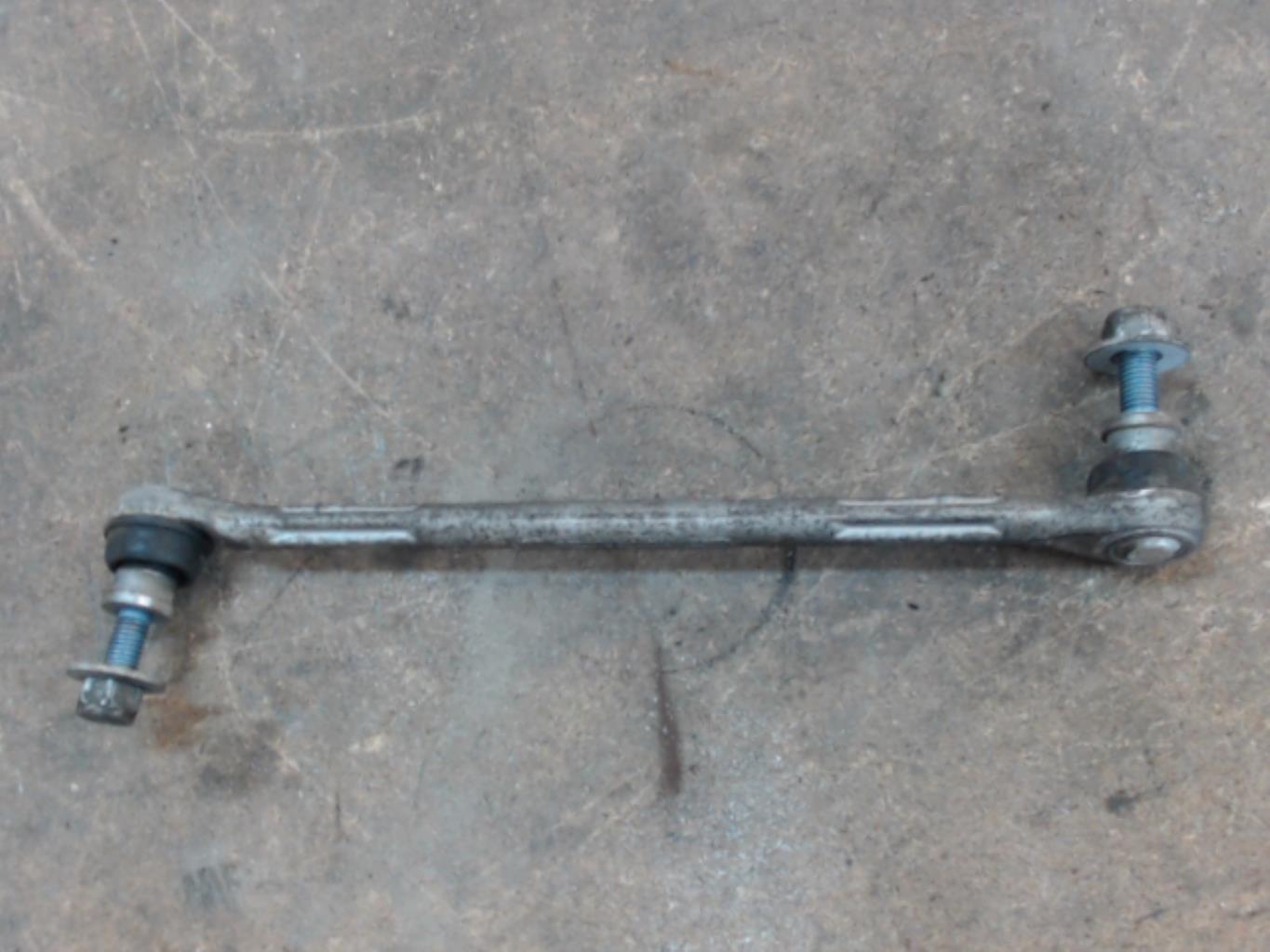 Tirante barra stabilizzatrice anteriore destro RENAULT GRAND SCENIC 3 PHASE 1 Gasolina - 1