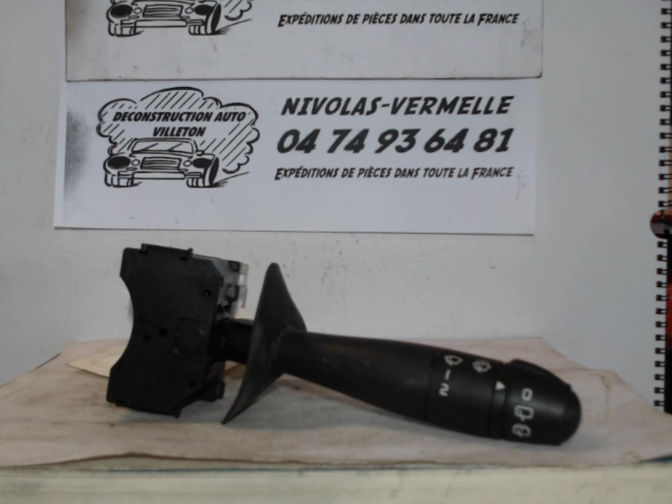 Commodo d'essuie glaces RENAULT CLIO 2 PHASE 2 Diesel - 1