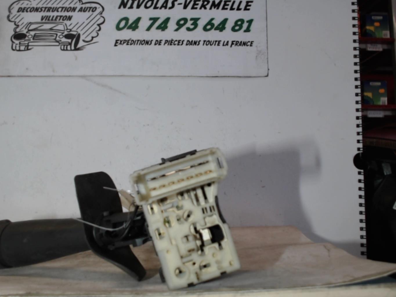 Commodo d'essuie glaces RENAULT CLIO 2 PHASE 2 Diesel - 1