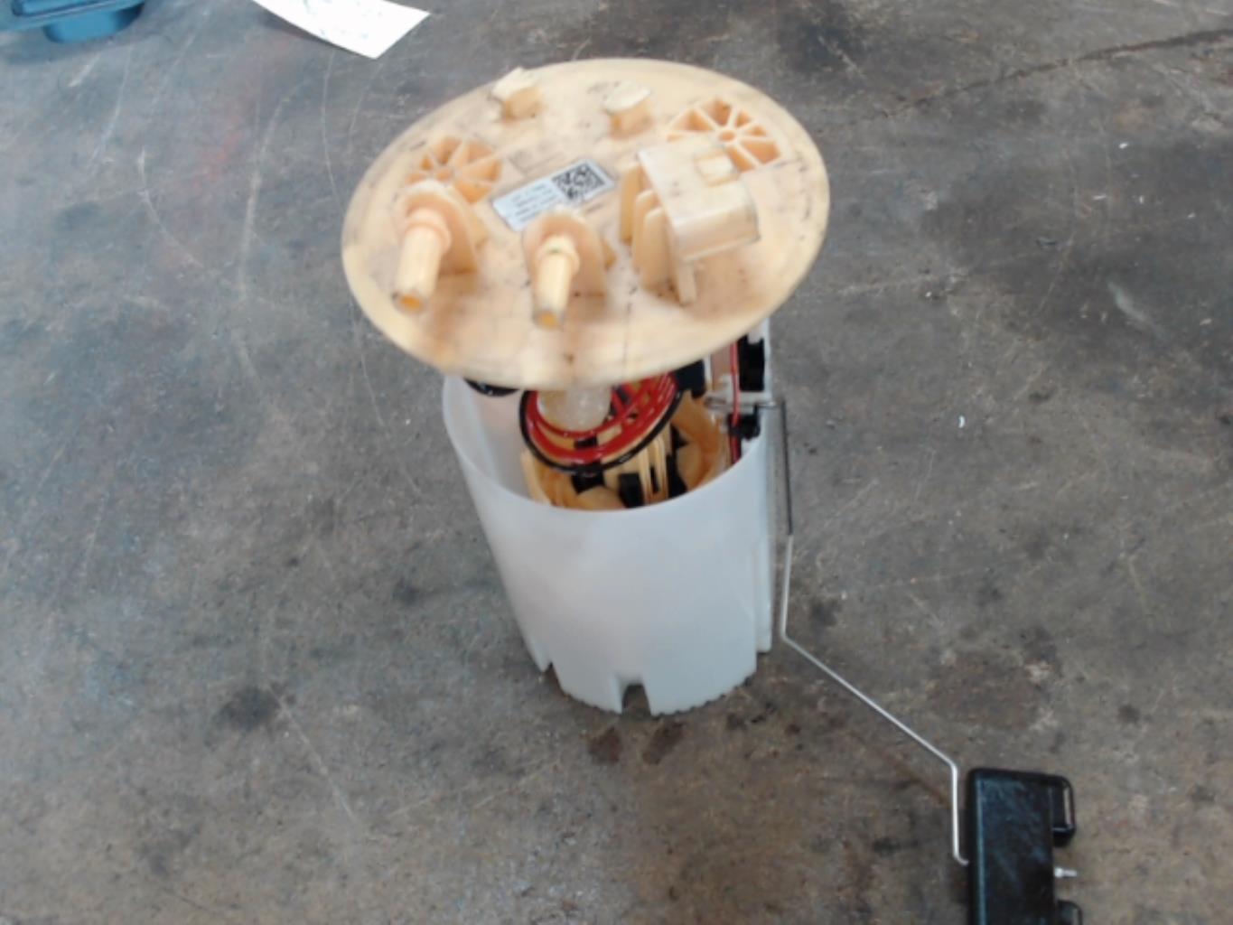 Pompe à carburant RENAULT TALISMAN  - 1