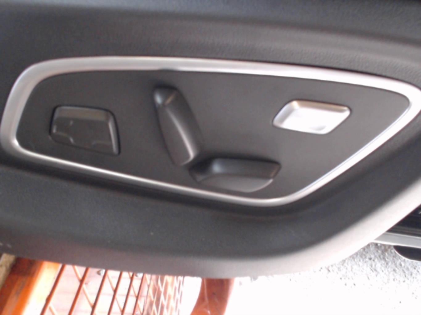 Siege avant droit RENAULT TALISMAN Essence - 1