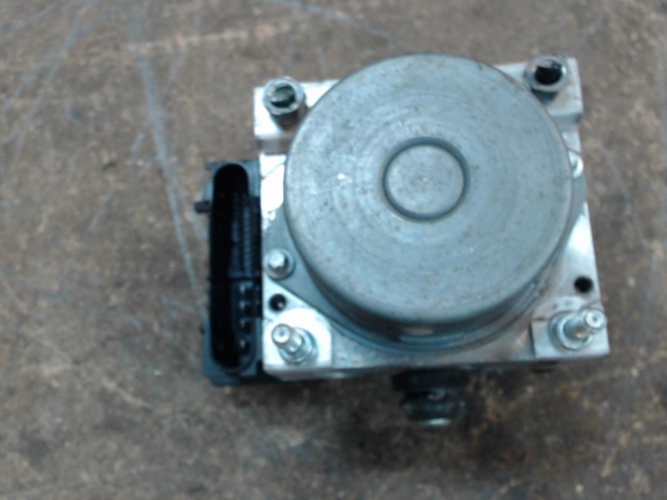 Blocco ABS (antibloccaggio freni) RENAULT CLIO 3 PHASE 2 Diésel - 1