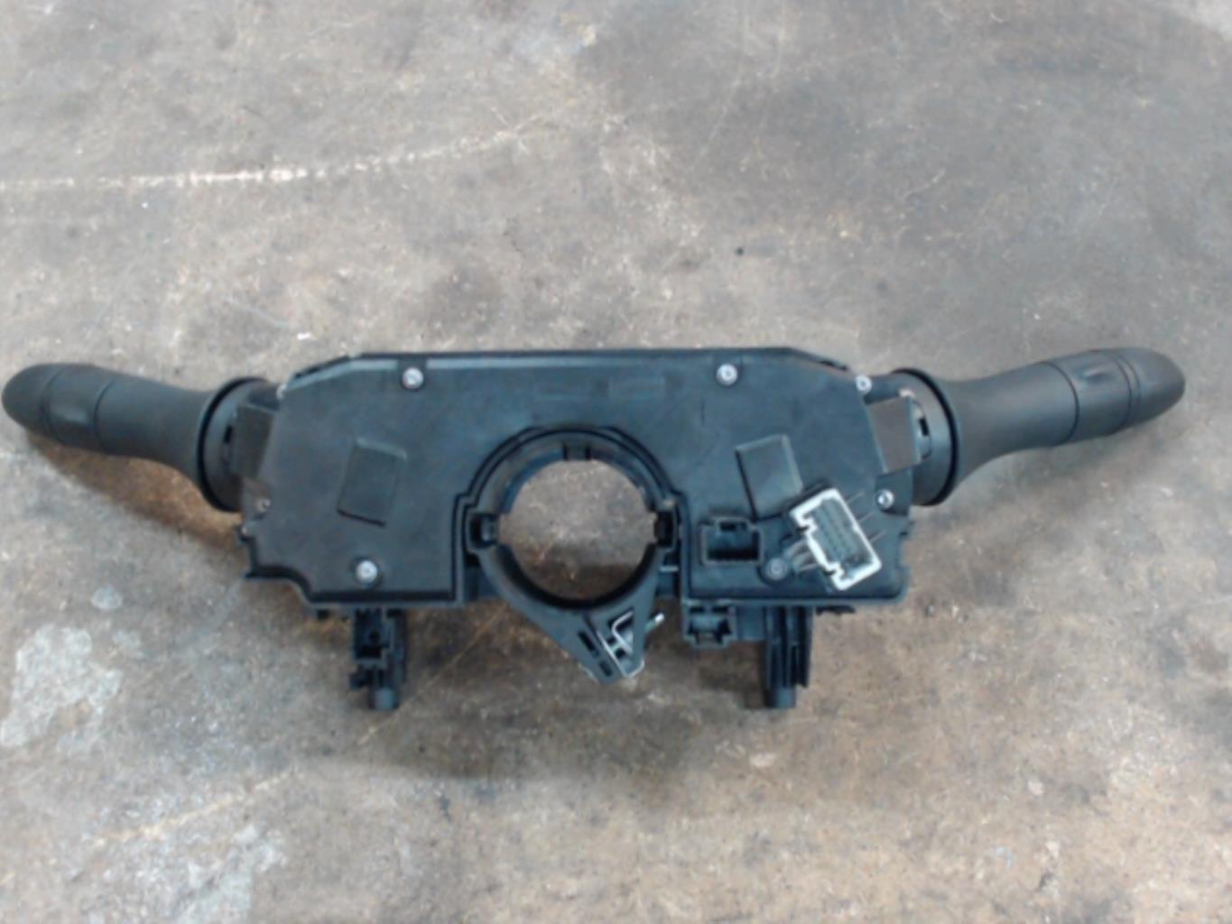 Devio guida completo con contatto spiralato NISSAN MICRA 5 Gasolina - 1