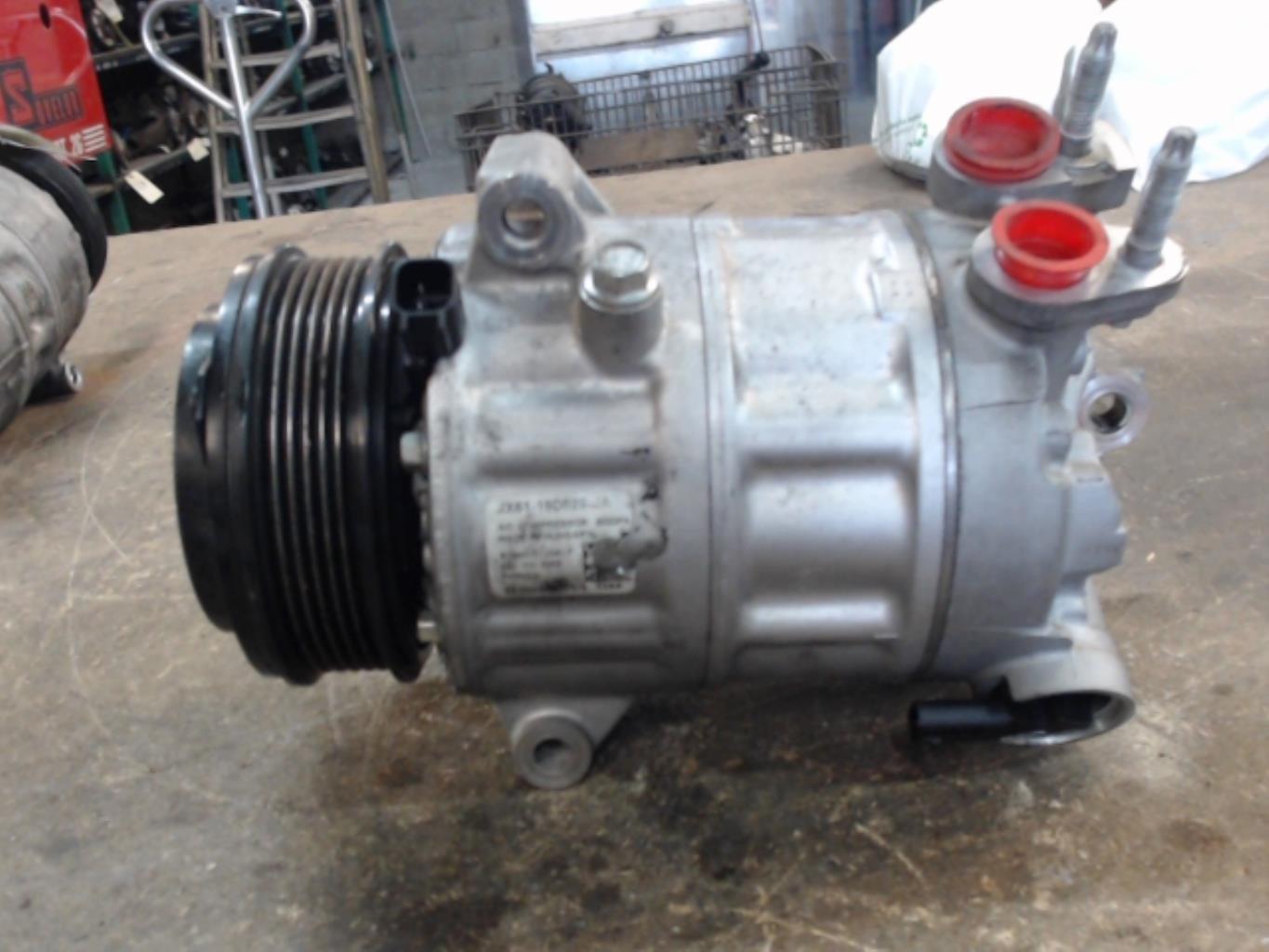 Compresseur clim FORD TRANSIT 5 Diesel - 1