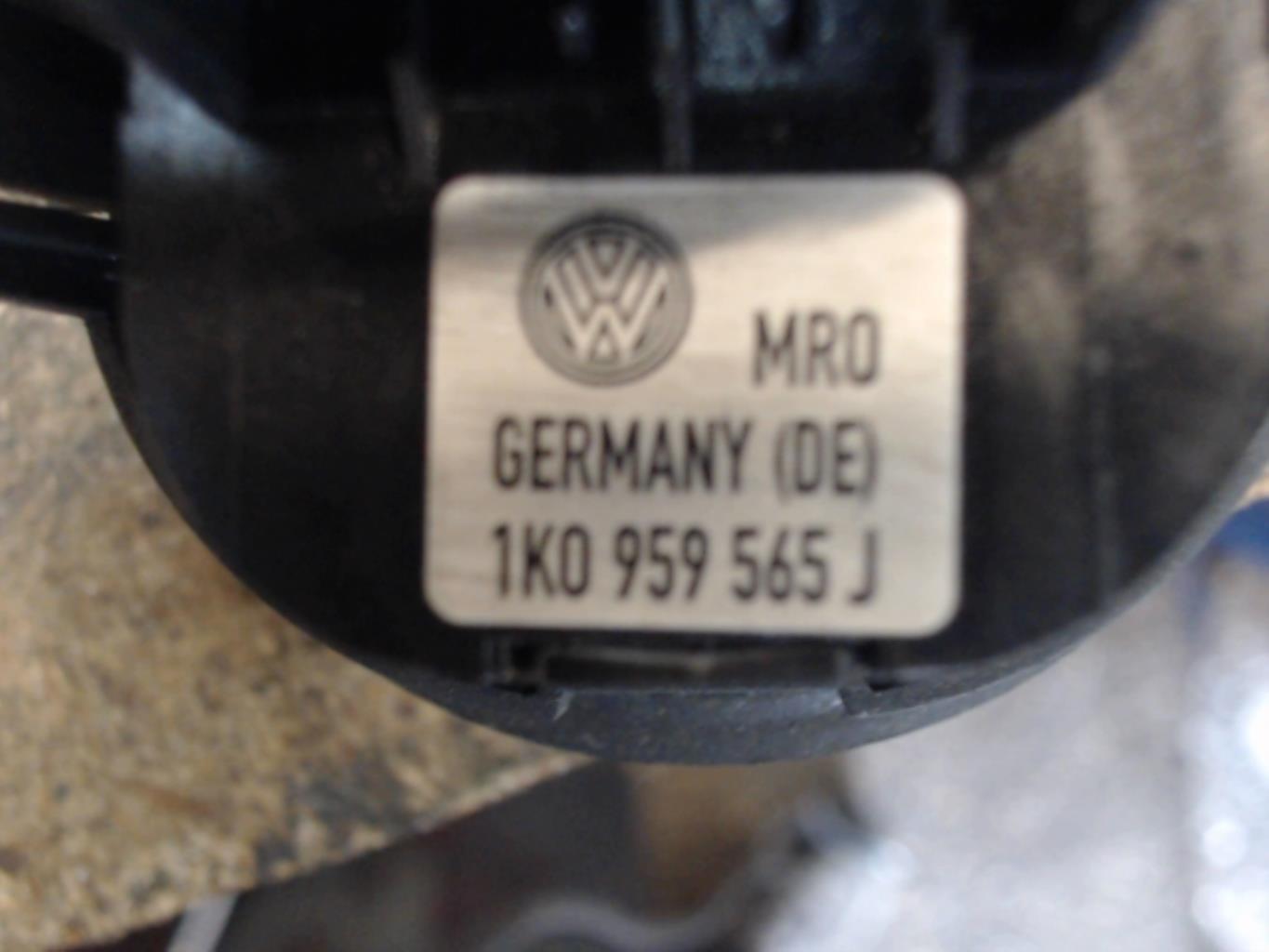 Interruttore alzacristalli VOLKSWAGEN GOLF 6 Diésel - 1