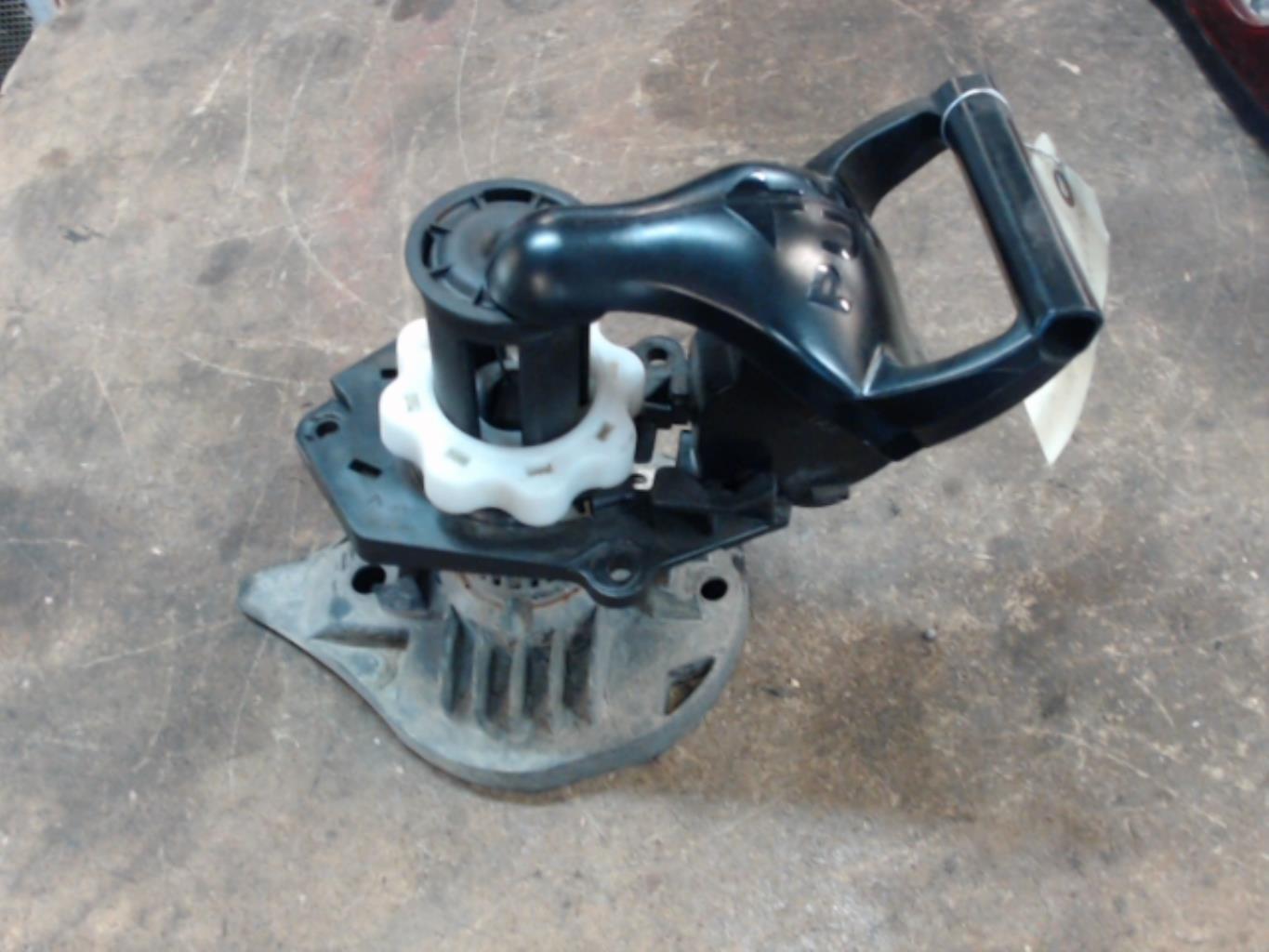 Treuil de roue de secours RENAULT CLIO 3 PHASE 1  - 1