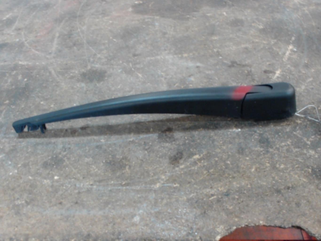 Braccio tergicristallo posteriore RENAULT KANGOO 2 PHASE 2 Diésel - 1