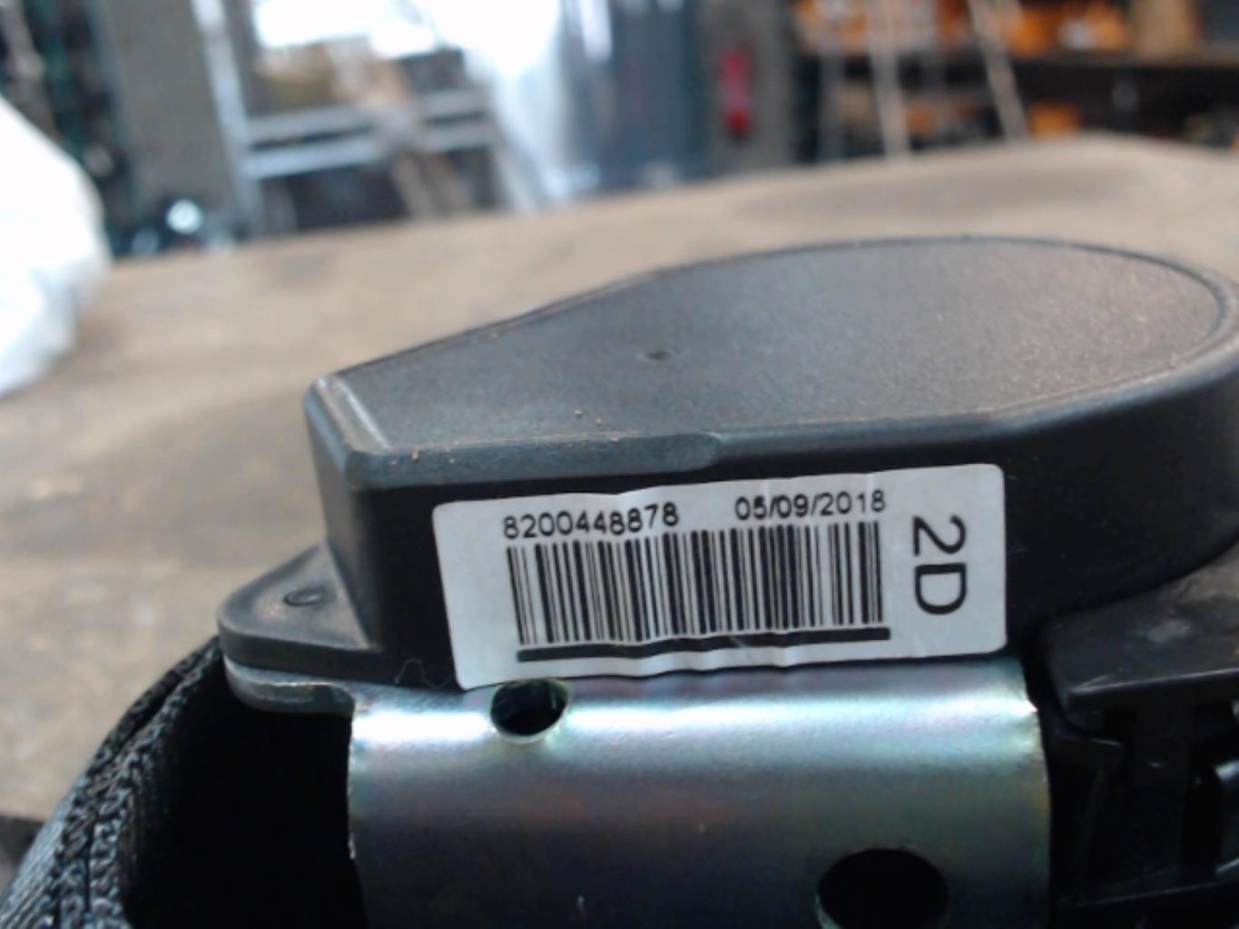 Cintura di sicurezza posteriore destra RENAULT KANGOO 2 PHASE 2 Diésel - 1