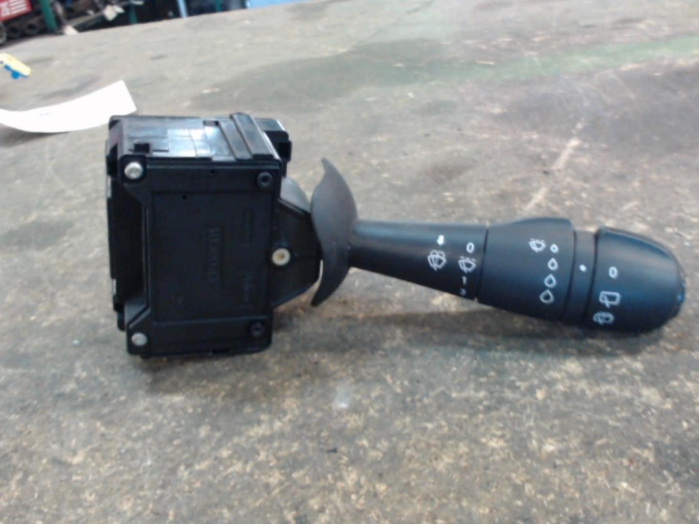 Commodo d'essuie glaces RENAULT CLIO 4 PHASE 1 Diesel - 1