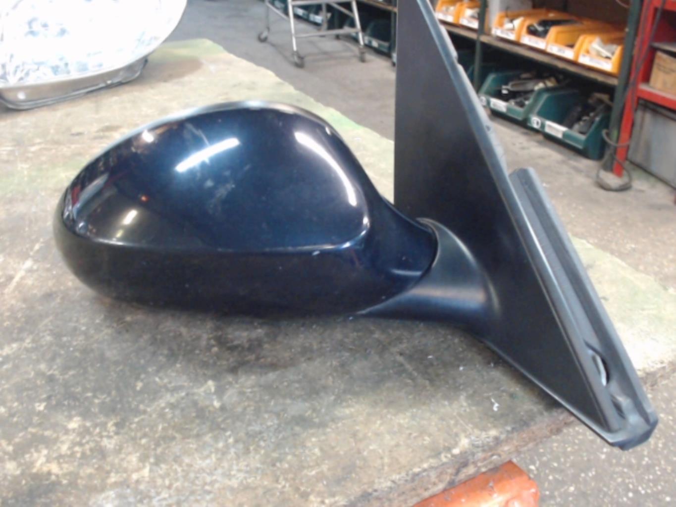 Retrovisor derecho BMW SERIE 1 E87 PHASE 1  - 1