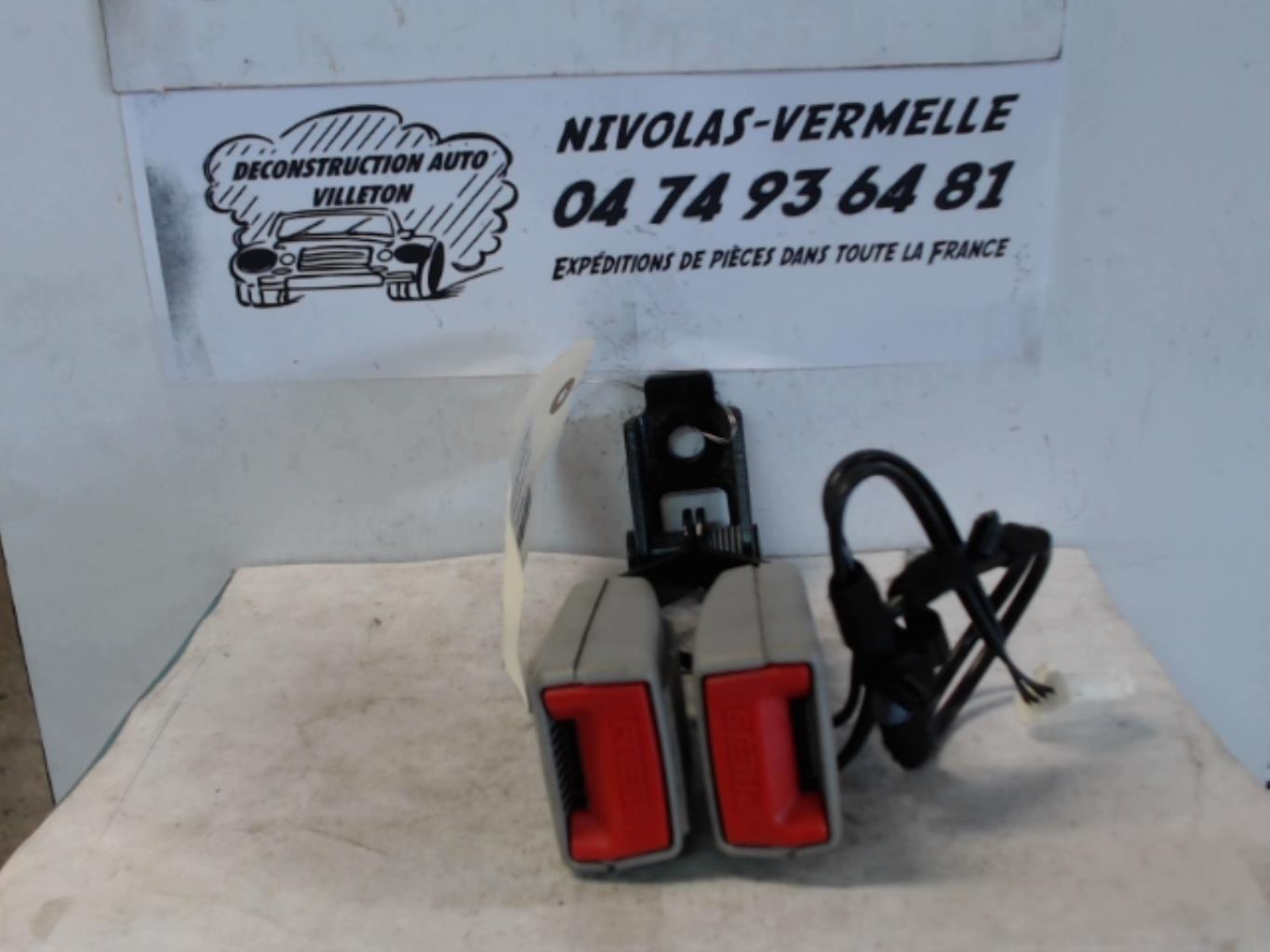 Aggancio cintura sicurezza posteriore centrale CITROEN C5 2 Diésel - 1