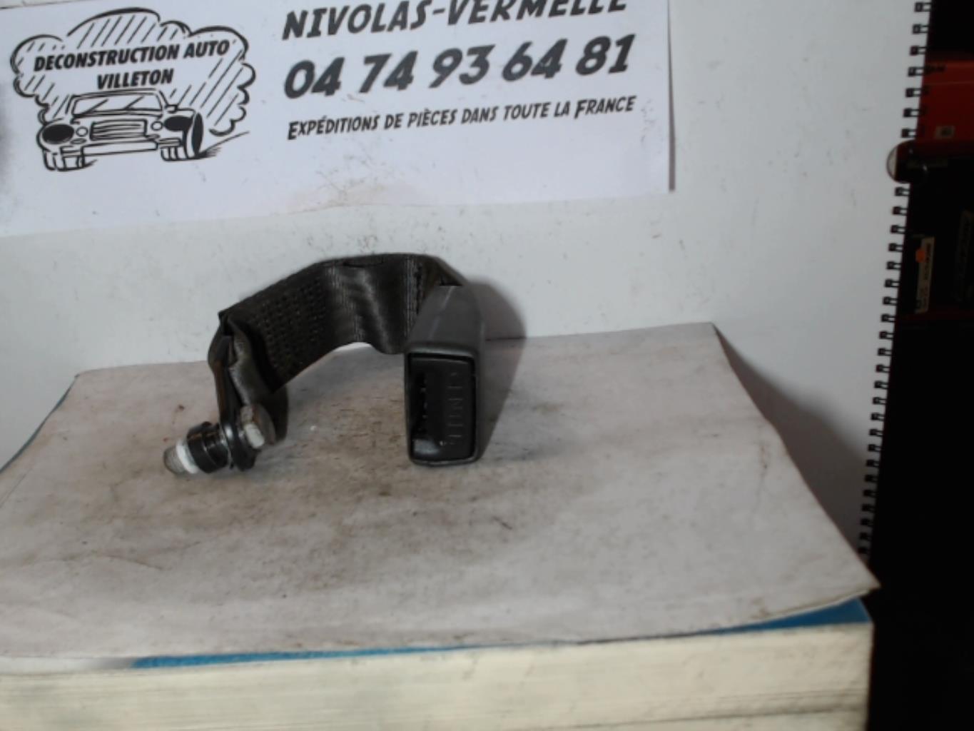 Aggancio cintura sicurezza posteriore destro FIAT PUNTO 2 PHASE 2 Gasolina - 1