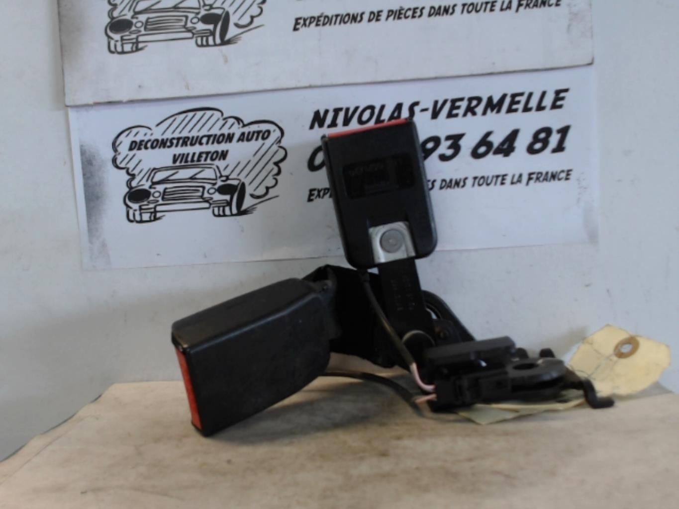 Aggancio cintura sicurezza posteriore sinistro RENAULT MEGANE 3 PHASE 1 COUPE Diésel - 1