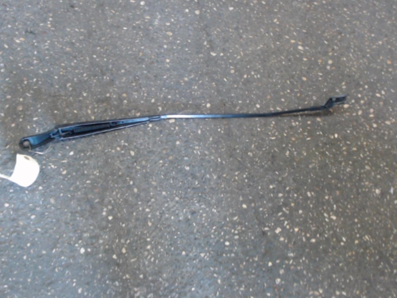 Braccio tergicristallo anteriore destro CITROEN BERLINGO 2 PHASE 1  - 1