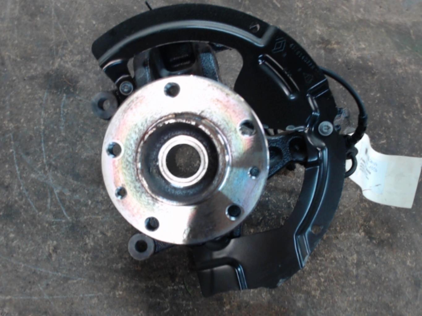 Fusee avant gauche RENAULT MEGANE 4 PHASE 1 Essence - 1