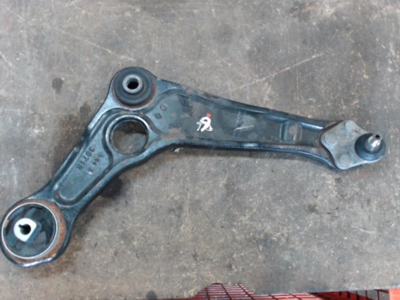 Triangle avant droit RENAULT TALISMAN Essence - 1